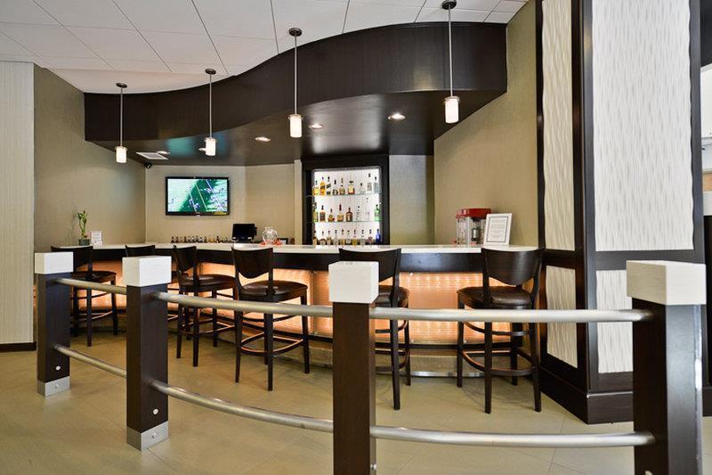 Sonesta Essential Indianapolis Airport Hotel Plainfield Restoran gambar