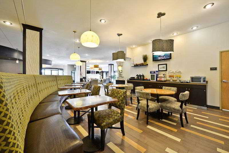Sonesta Essential Indianapolis Airport Hotel Plainfield Restoran gambar